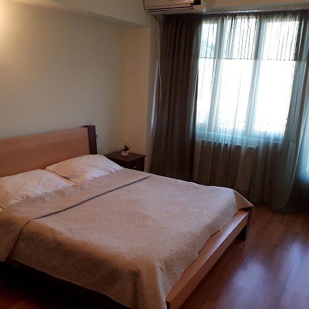 Apartment Archil Batumi Exterior photo