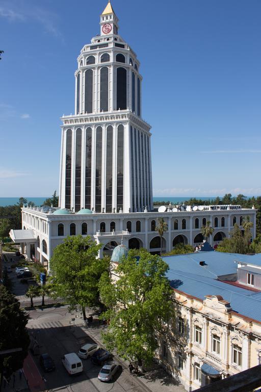 Apartment Archil Batumi Exterior photo